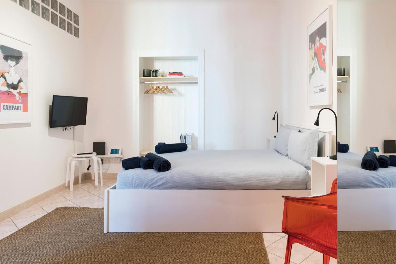 Xenia Apartments - Stylish Colorful Apt- Upbeat & Well-Connected Area Milano Eksteriør bilde